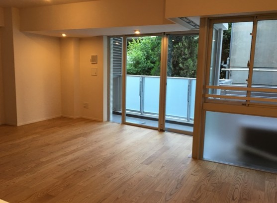 居室・リビング　内観1