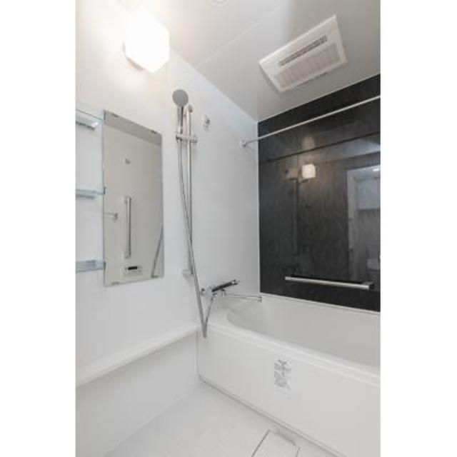 バス・シャワールーム　※写真は同タイプ住戸です。