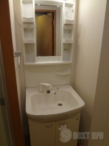 洗面設備　ルネスカトー弐番館