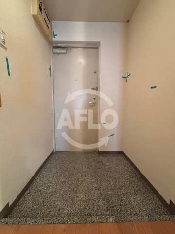 玄関　メイビスタ大淀　玄関