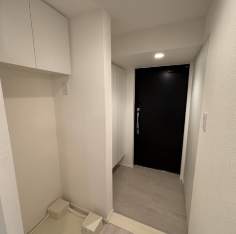 玄関　別号室イメージの為、現状を優先致します。