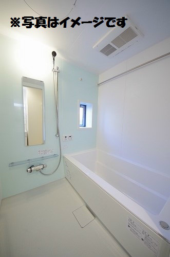 バス・シャワールーム　追い焚き付き