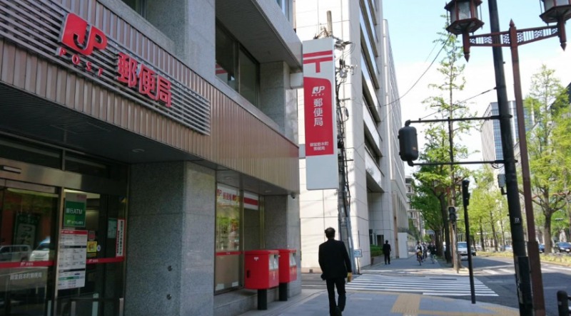 郵便局　船場郵便局（郵便局）まで109m