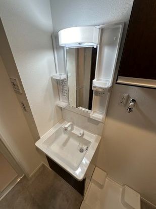玄関　同施工タイプ