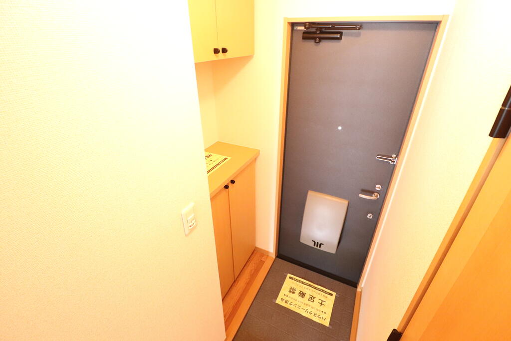 玄関　玄関にはシューズboxもあります♪