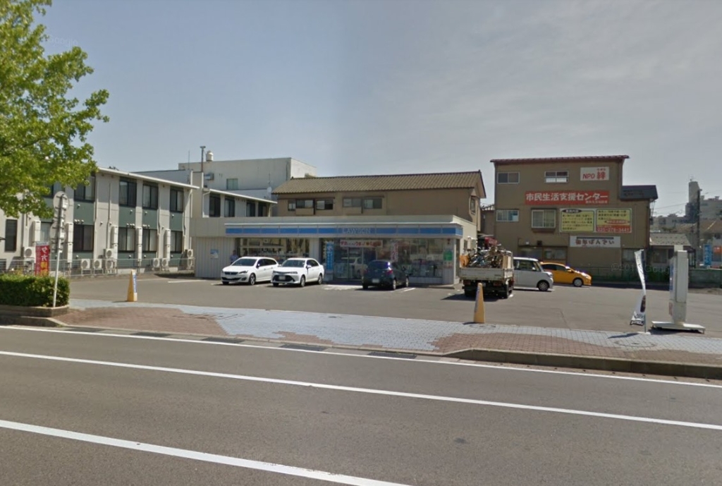 コンビニ　ローソン 新潟堀之内南一丁目店（コンビニ）まで266m