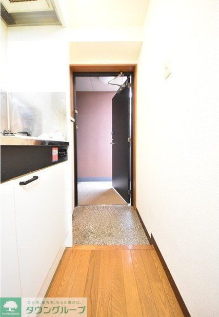玄関　お問合せはタウンハウジングまで！※現地待合わせ相談可能