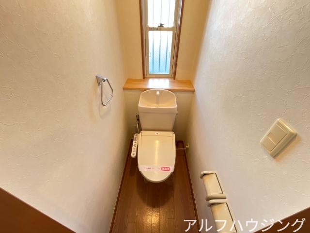 トイレ　シャワー付トイレ