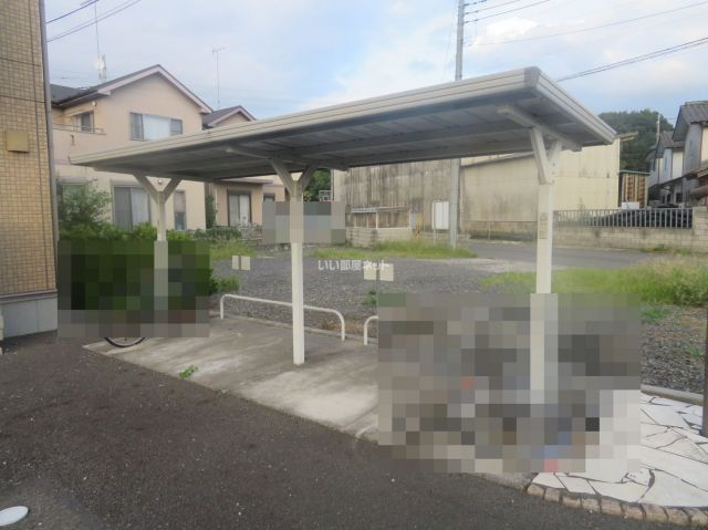 ＪＲ宇都宮線 小山駅 バス乗車時間：35分 最寄りバス停で下車 徒歩7分 2階建 築18年の外観写真