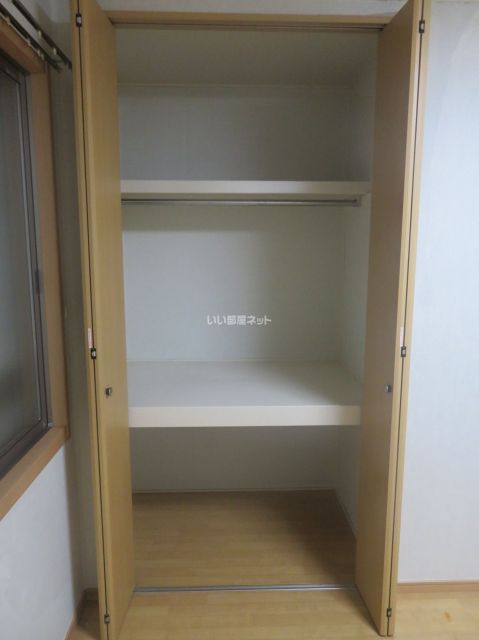 ＪＲ宇都宮線 小山駅 バス乗車時間：35分 最寄りバス停で下車 徒歩7分 2階建 築18年の内装写真