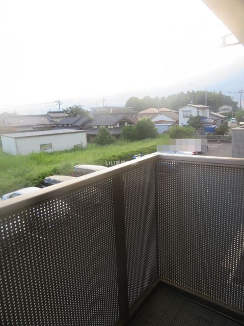 ＪＲ宇都宮線 小山駅 バス乗車時間：35分 最寄りバス停で下車 徒歩7分 2階建 築18年の内装写真