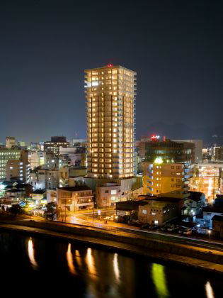 建物外観　小倉北区の 4大タワーマンション の一角です。