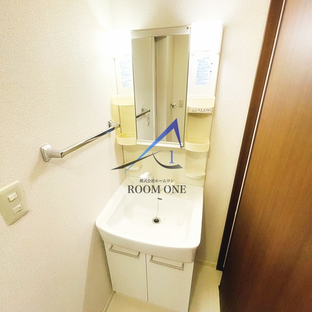 洗面設備　洗面台です。