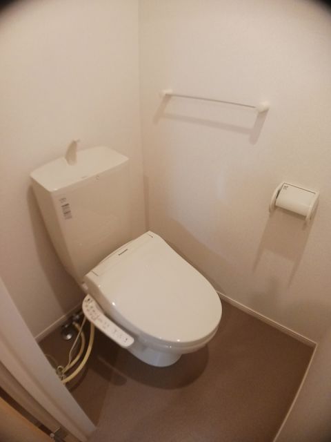 ハッピーノIIIのトイレ写真