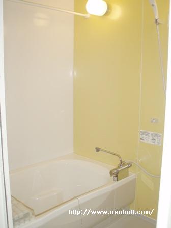 バス・シャワールーム　浴室乾燥機付きバス