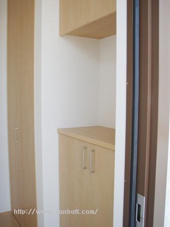 玄関　シューズボックス