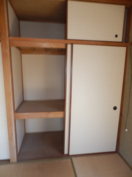 収納　4.5帖和室収納