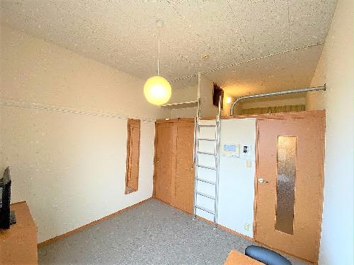 居室・リビング　設備・使用は号室により異なる為、現況を優先致します。