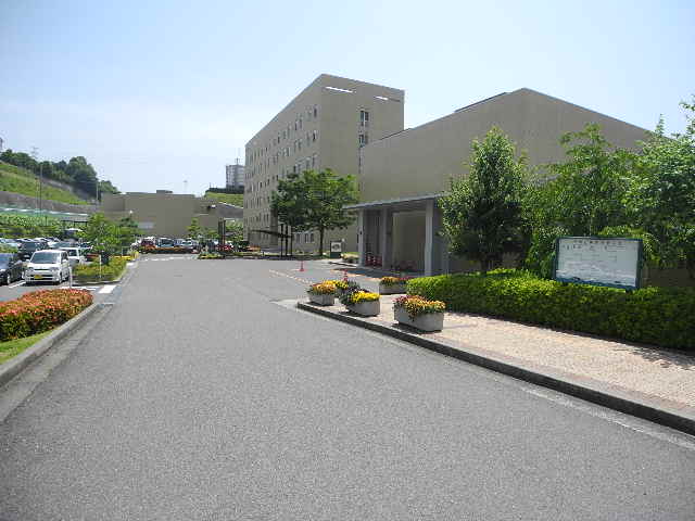 大学・短大　長崎県立大学シーボルト校（大学・短大）まで2636m