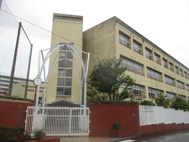 中学校　大阪市立真住中学校（中学校）まで467m