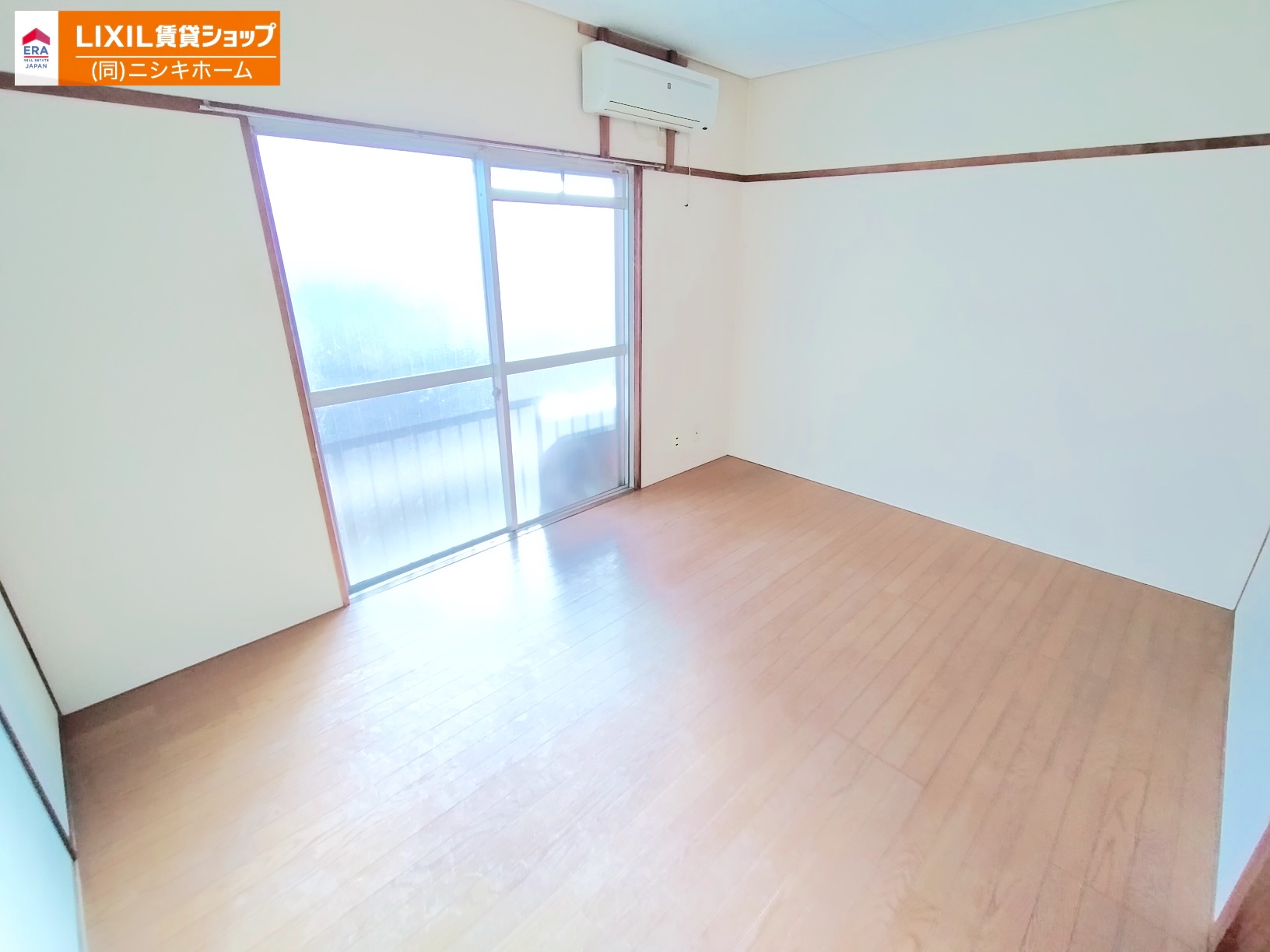 古川マンションの居間写真