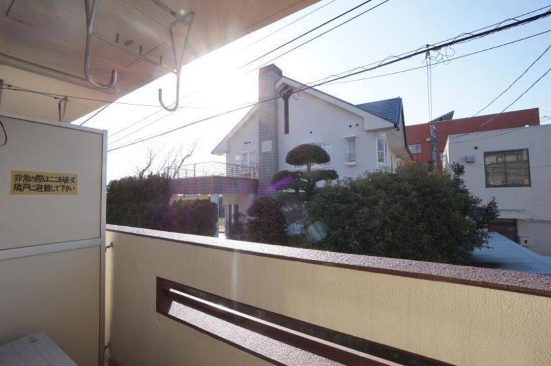 バルコニー　バルコニー