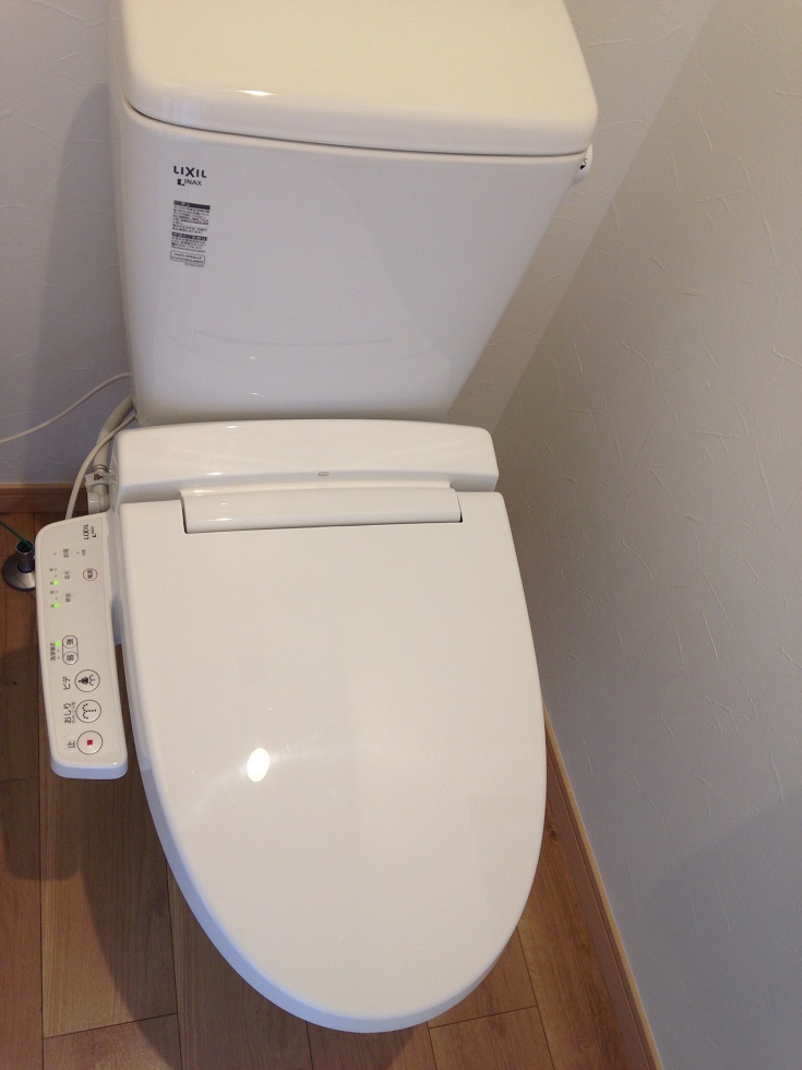トイレ　ウォシュレットトイレです