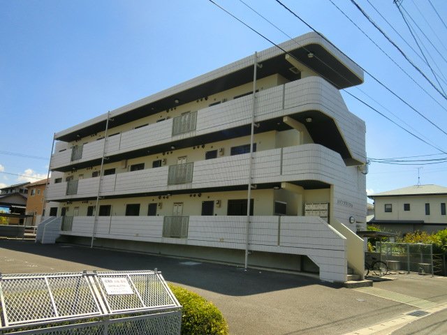 大村市富の原のマンションの建物外観