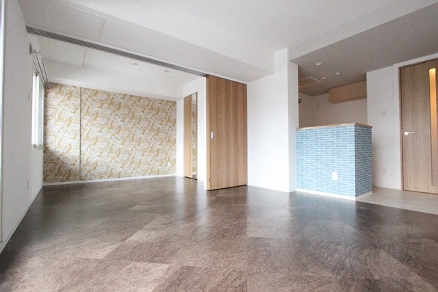 その他部屋・スペース　アクセントクロスがおしゃれな洋室です♪