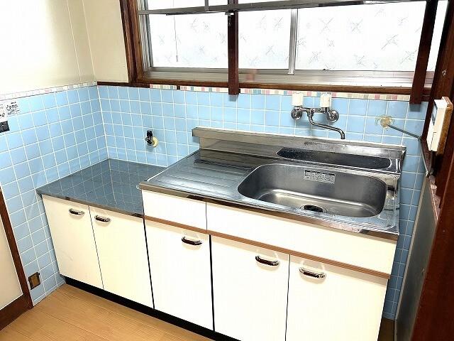 キッチン　※現況を優先します。