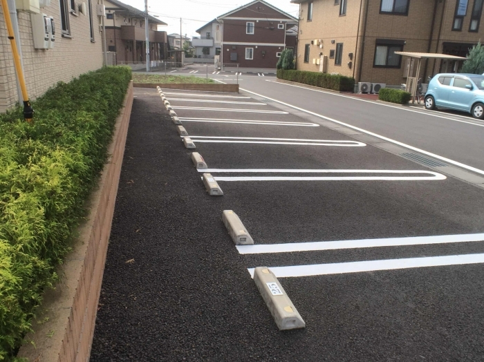 駐車場　敷地内駐車スペース