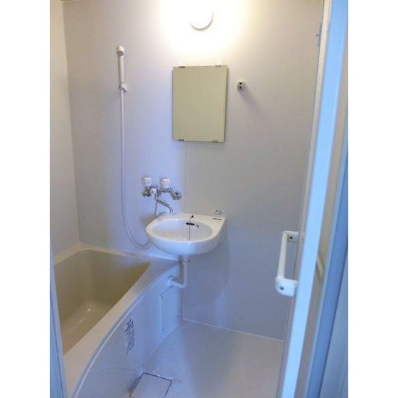 バス・シャワールーム　浴室♪