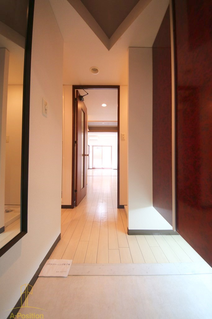 玄関　コンソラーレ日本橋