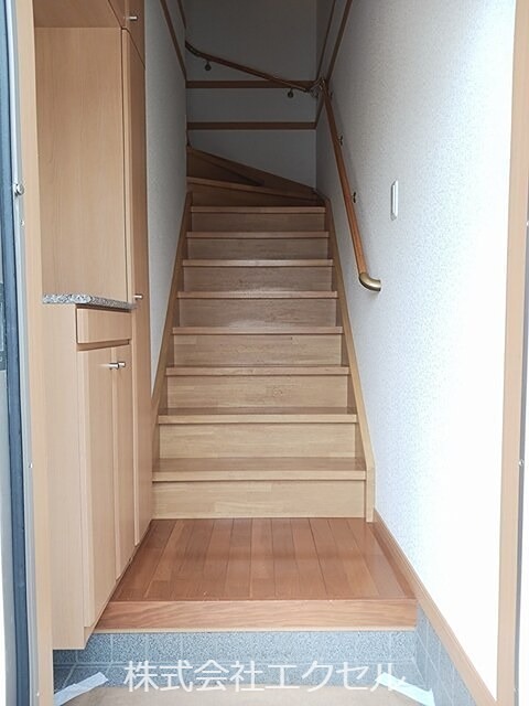 玄関　シューズボックス完備です。