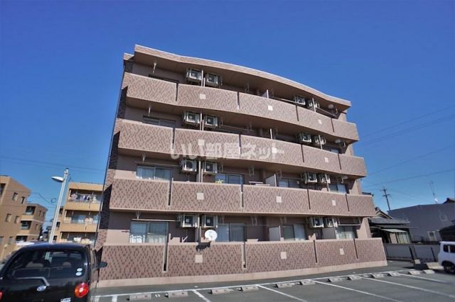 浜松市中央区舞阪町浜田のマンションの建物外観