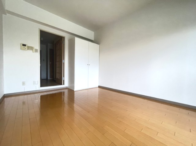 居室・リビング　詳細は、RISUMO江坂本店→06-6155-7137まで♪