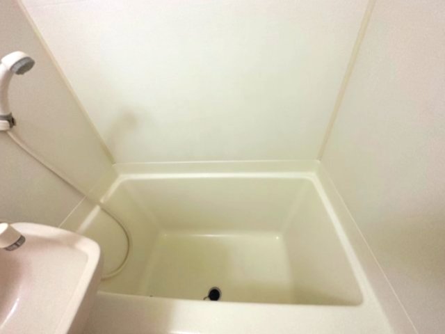 バス・シャワールーム　毎日の疲れを癒すバスルーム