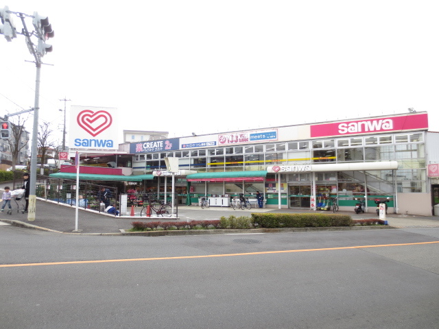 【町田市小川のマンションのスーパー】