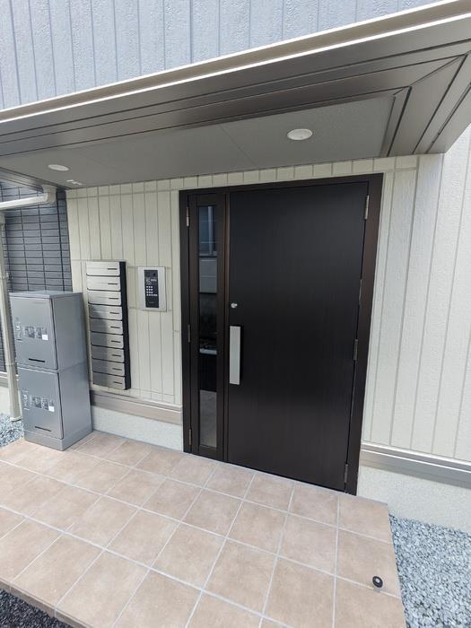 エントランス　エントランス入口