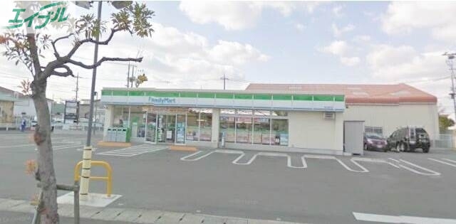 コンビニ　ファミリーマート岡山辰巳店（コンビニ）まで856m