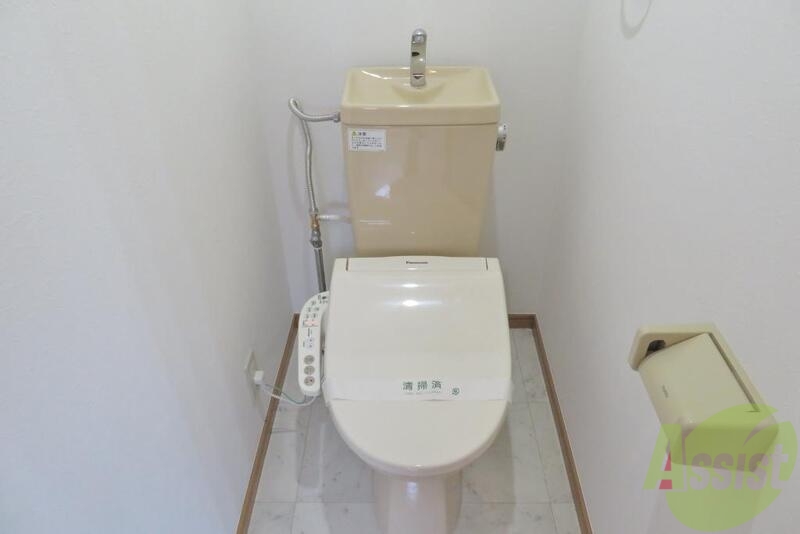 トイレ　トイレはシンプルかつオーソドックスです。