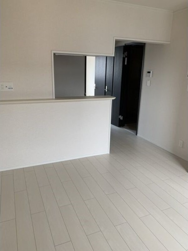 居室・リビング　図面と現状に相違がある場合には現状を優先