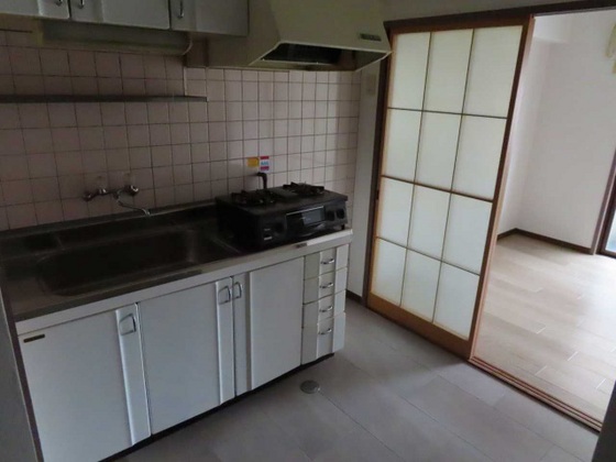 キッチン　※別部屋の写真です