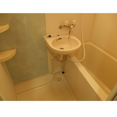 バス・シャワールーム　家具家電付き物件都内多数お取り扱い御座います