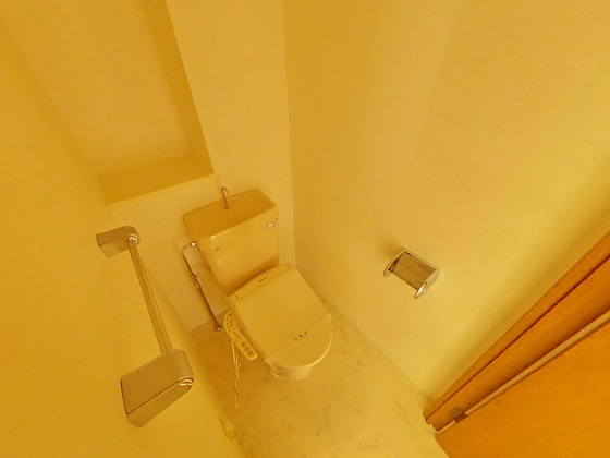 トイレ　※別部屋の写真です