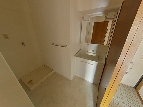 洗面設備　※別部屋の写真です