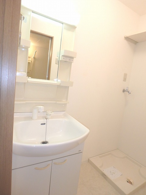 洗面設備　人気のシャンプードレッサー☆