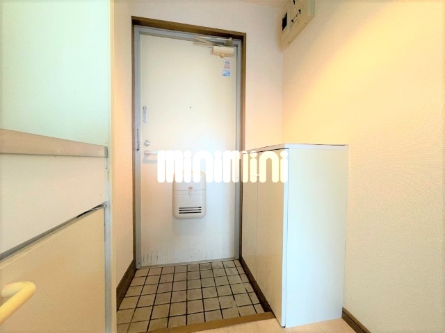 玄関　シューズボックス有