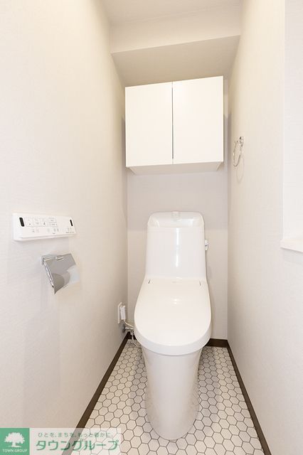 トイレ　※写真は同タイプ住戸です。