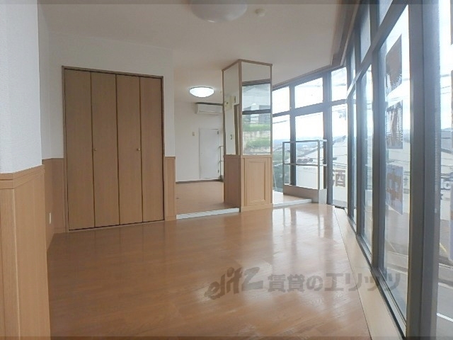 居室・リビング　洋室